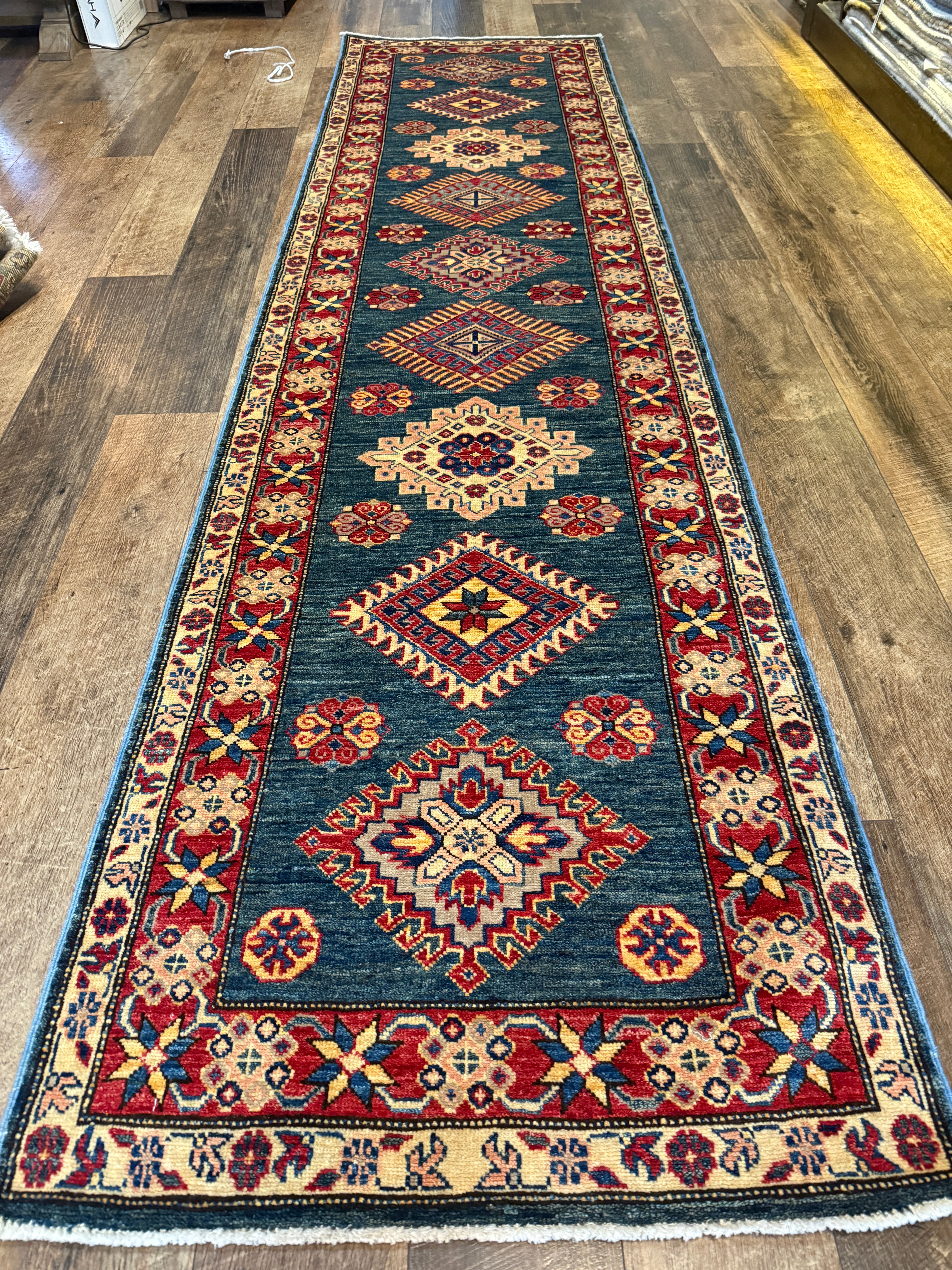 2'7" x 9'10" Pakistan Veggie dye