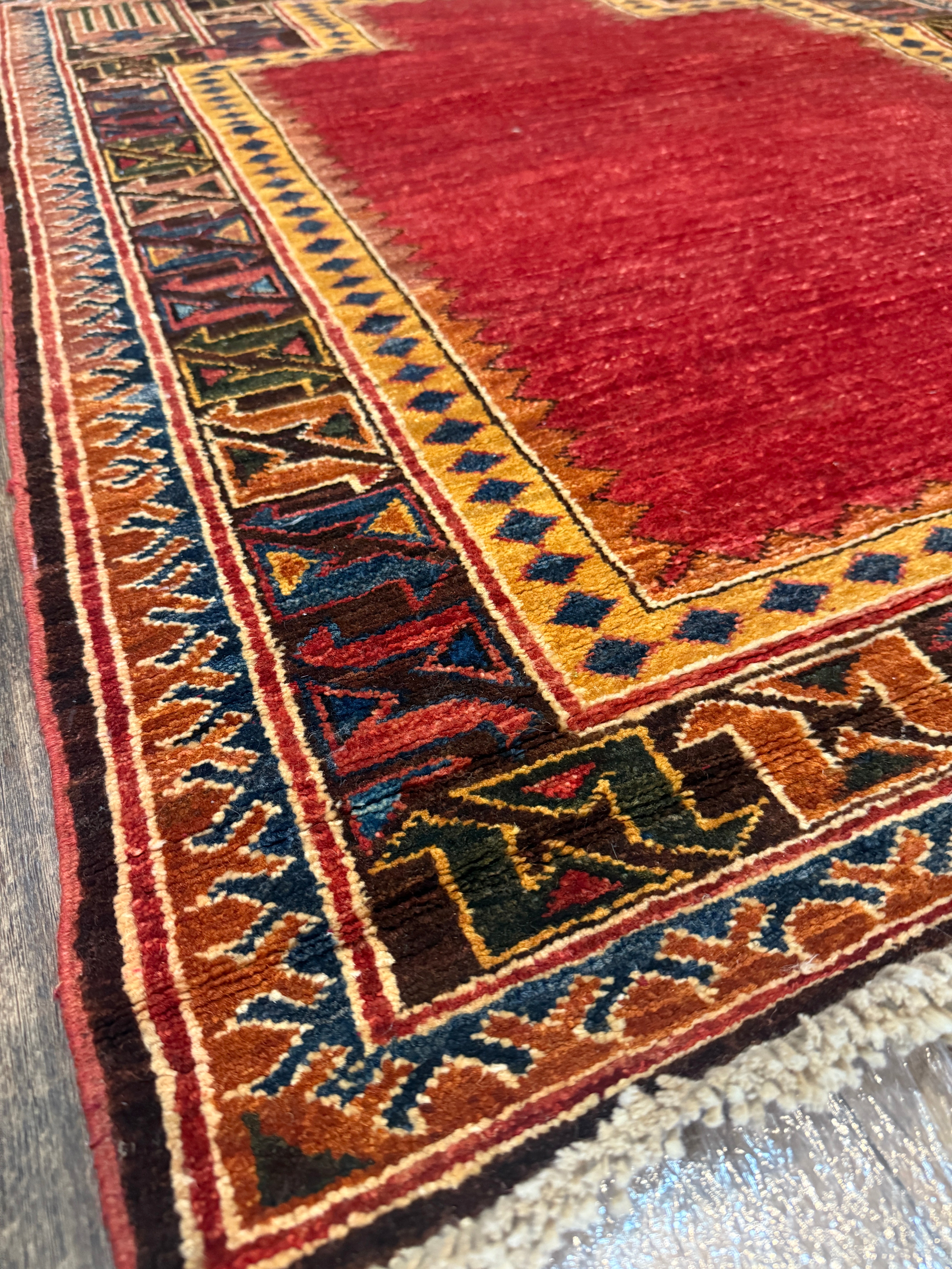 3'4" x 4'4" Afghan Prayer rug